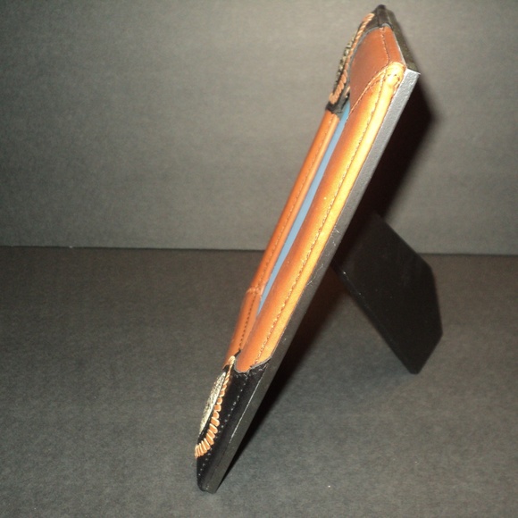 NEW Royal Crown Custom Leathers Picture Frame - Picture 2 of 5